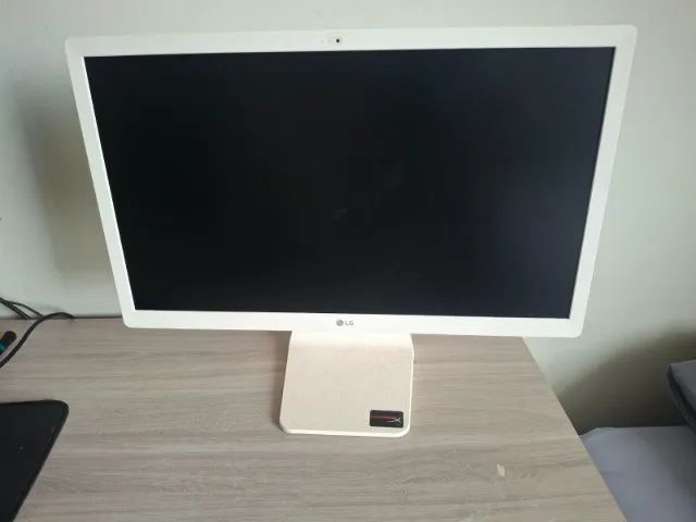 LG All in One 22"
