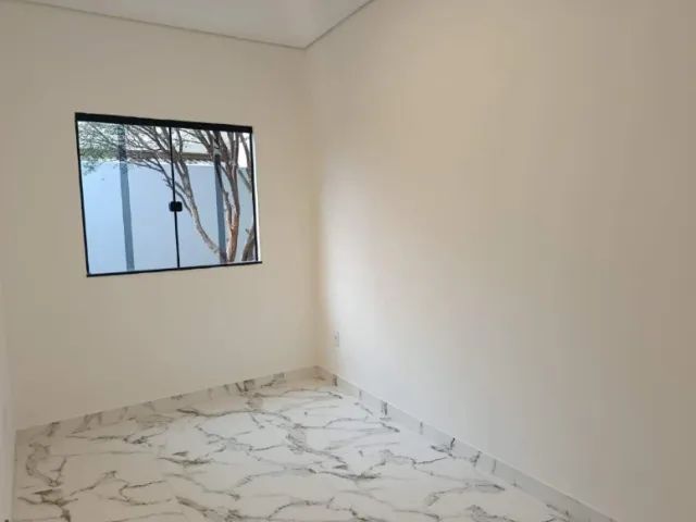 CASA EM UBERABA PARA ASSUMIR - ENTRADA + PARCELAS COM O BANCO - Foto 2