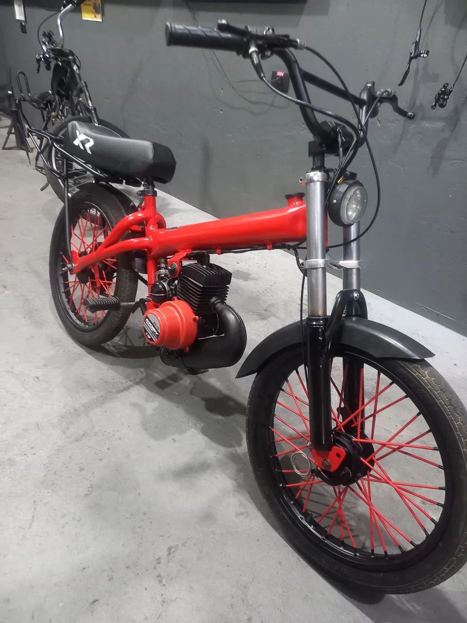 Mobilete 75cc restaurada