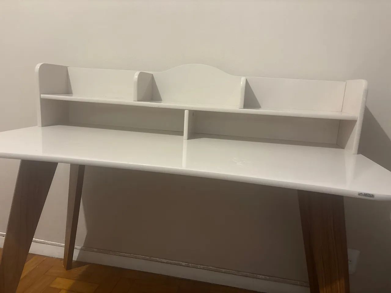 Mesa de Madeira Nova Recém Comprada - Foto 3