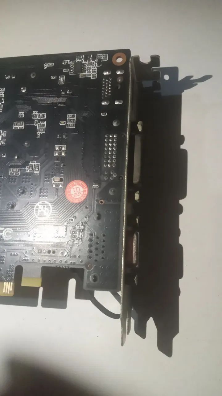 GTX 750 TI 2GB VEINEDA (COM DEFEITO) - Foto 3
