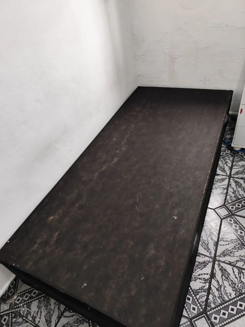 Cama box baú solteiro 