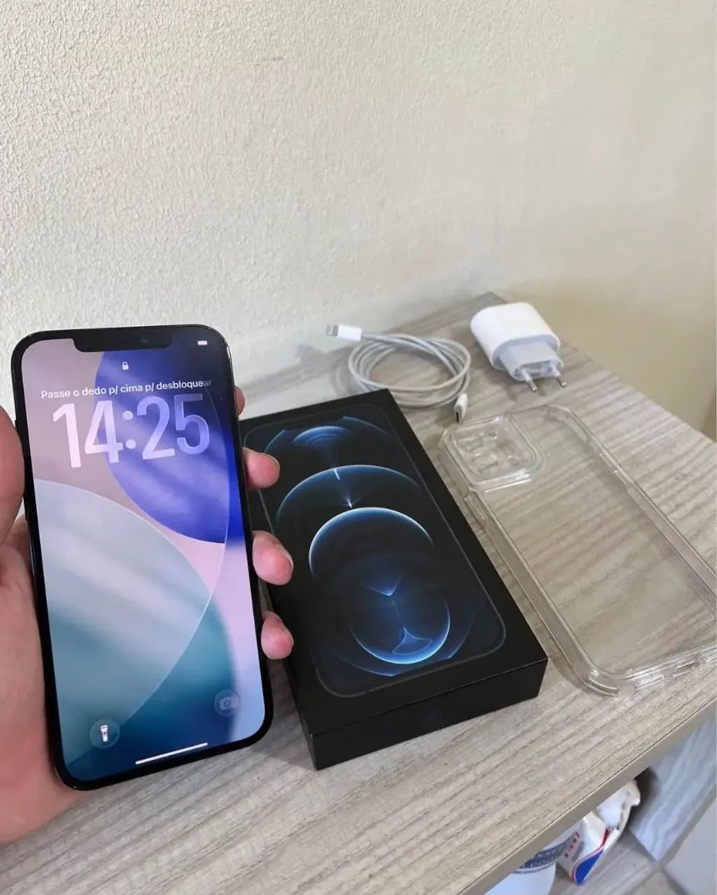 IPhone 12 pro max 128gb - Celulares e Smartphones - São José de