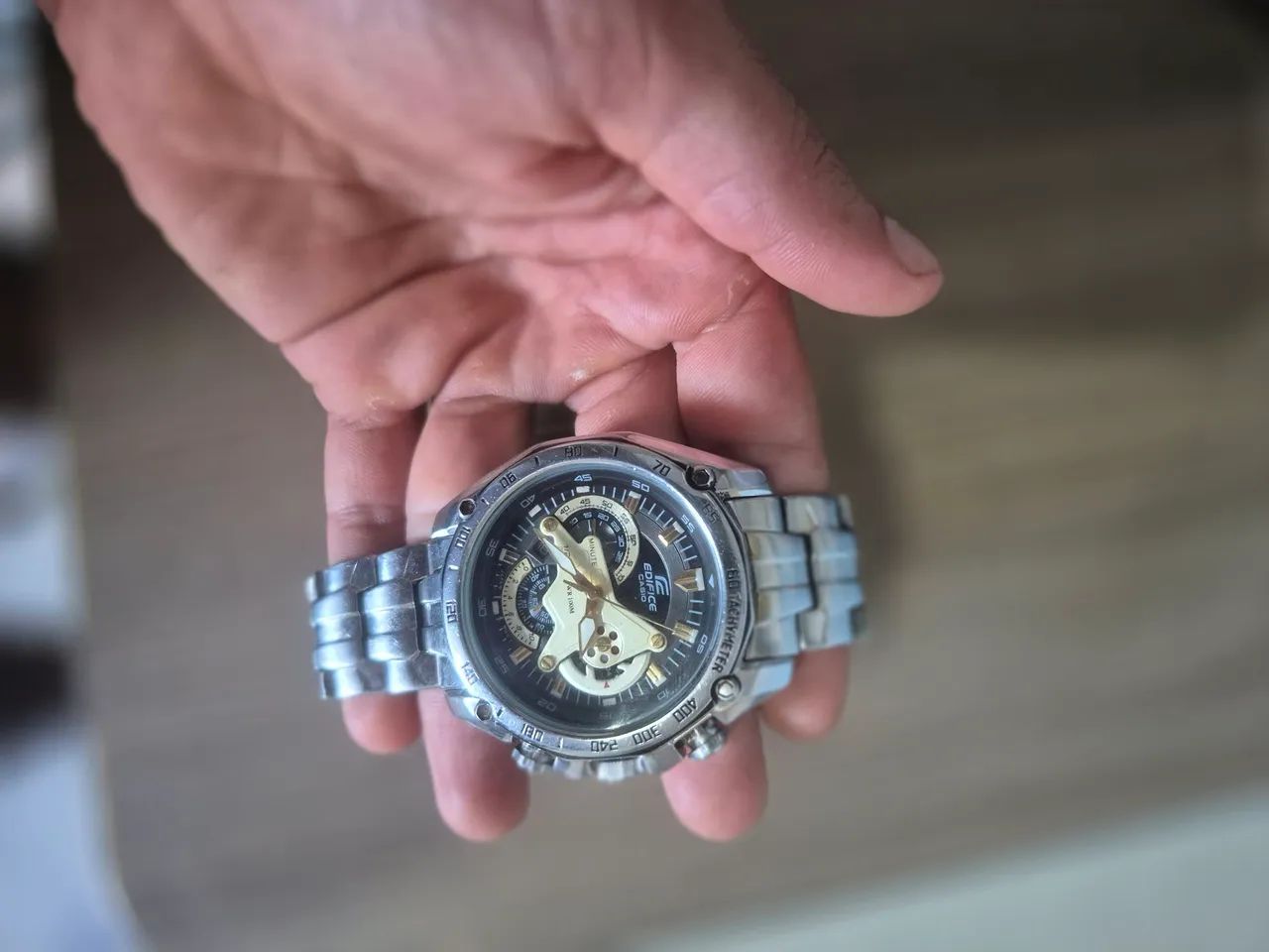 Cassio Edfice EF 550 usado em otimo estado todo funcional! Apenas o relogio
