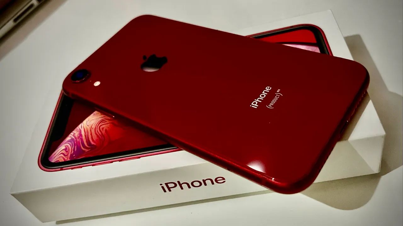 iPhone XR 64GB Red | Na Caixa | Face ID OK - Celulares e