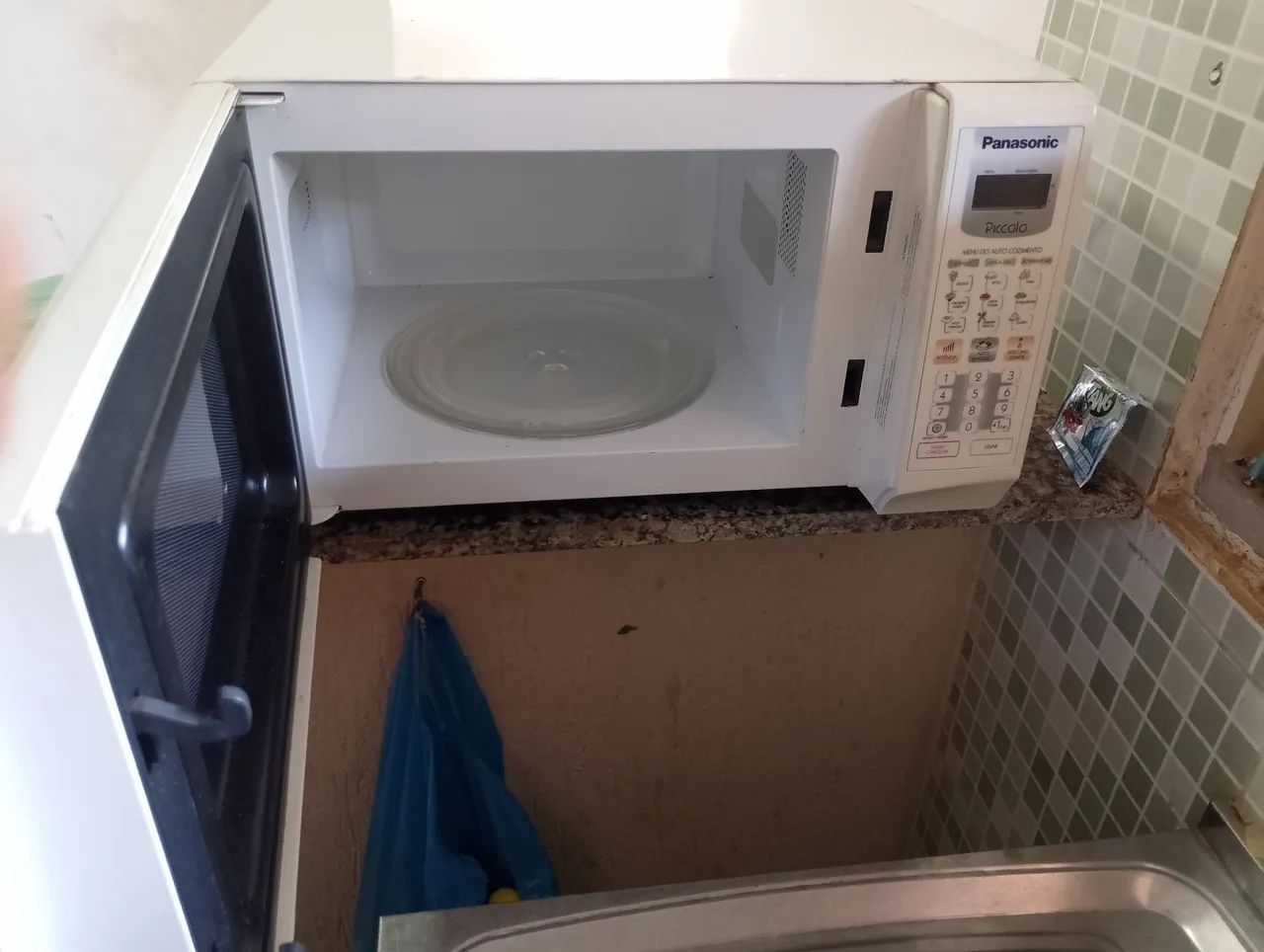 Novo,Vendo microondas Panasonic com problema  - Foto 2