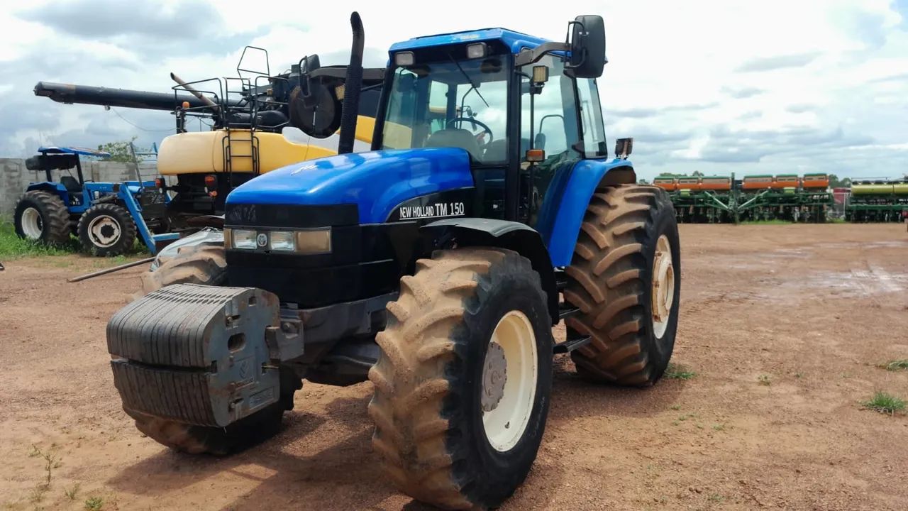 Trator New Holland TM 150
