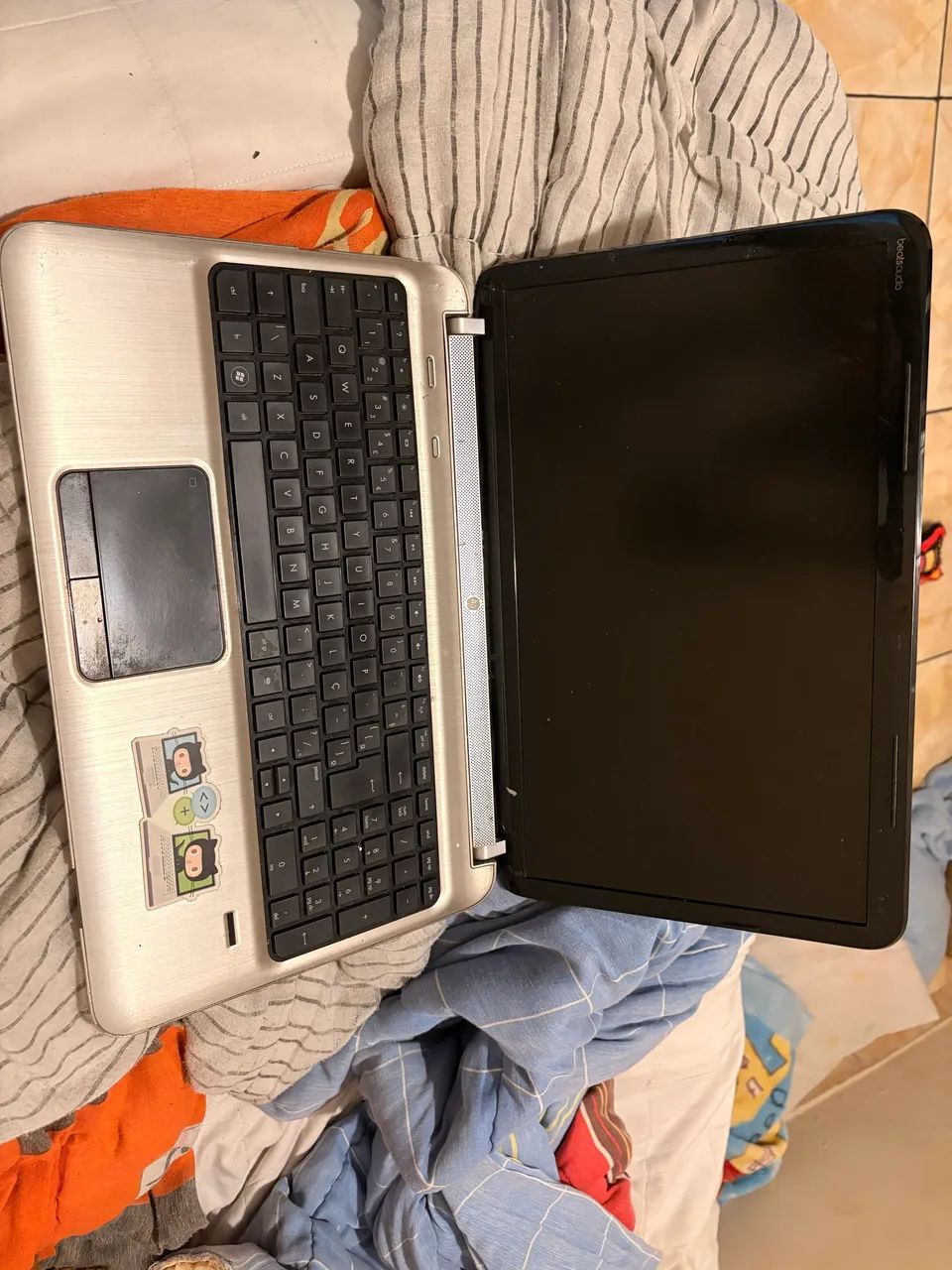 notebook quebrado - Foto 2