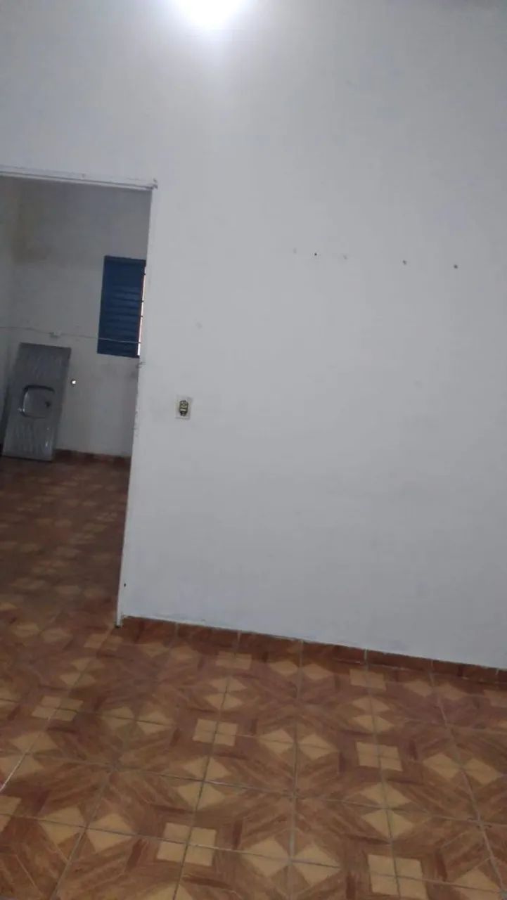 aluga se casa .1000 reais  - Foto 3