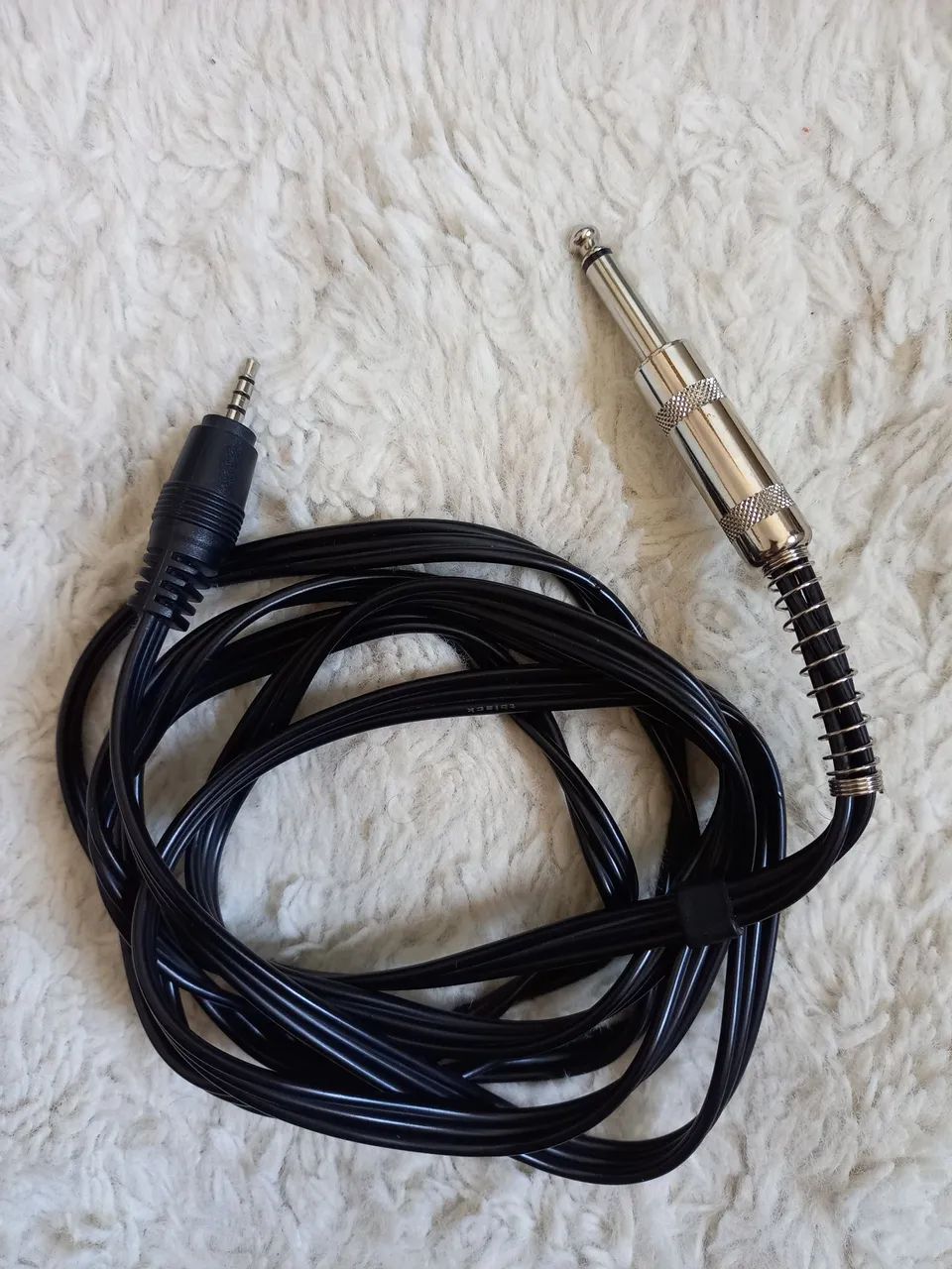 Cabo de Áudio Estéreo P3 - P10  - Foto 2