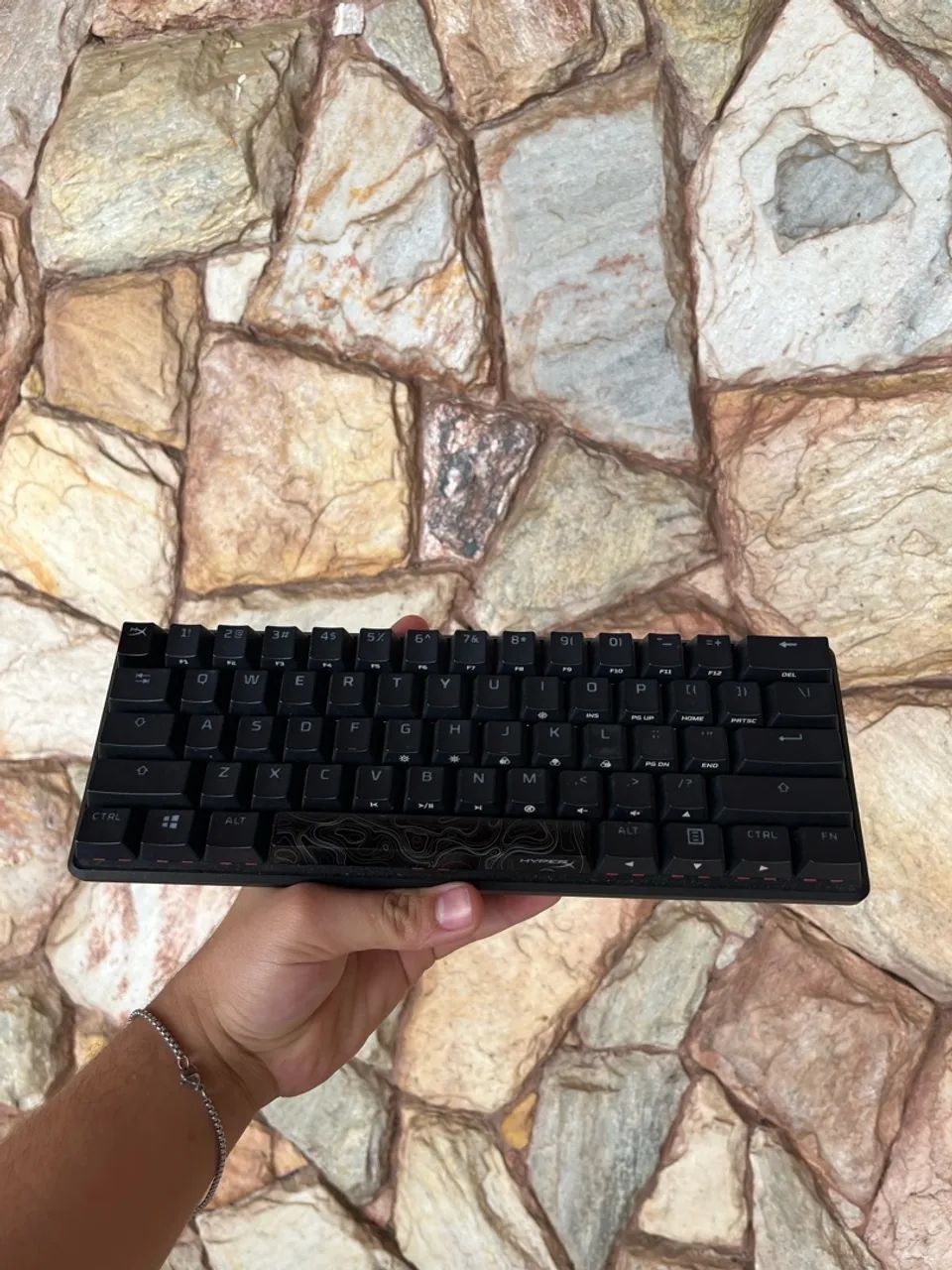 Teclado HyperX 60%