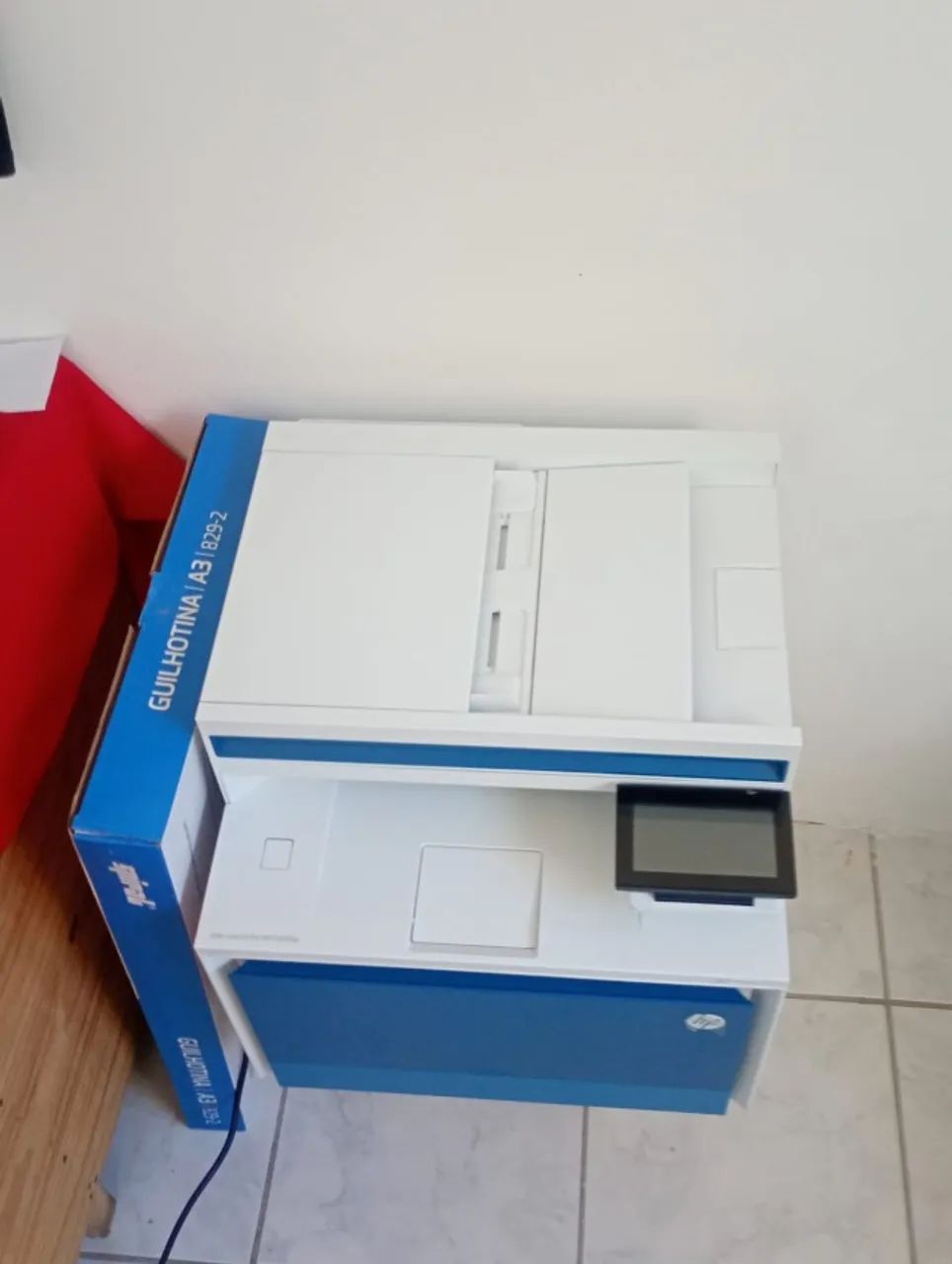Multifuncional Laser Hp Pro 4303fdw Mfp Laser Cor 33ppm A4 C Azul 127/220v