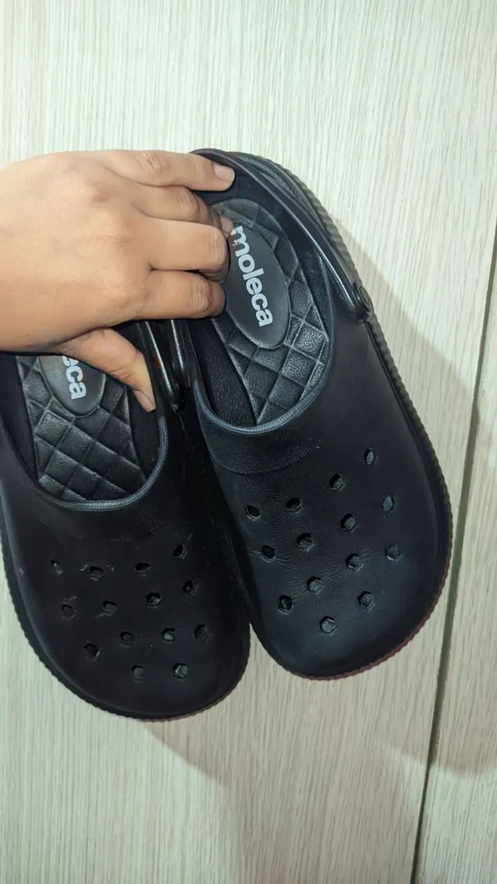 Babuche Moleca preta 