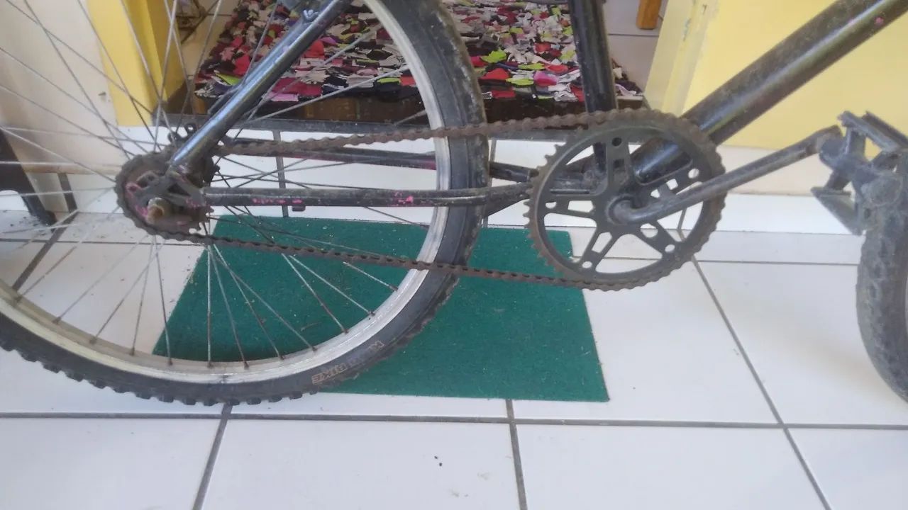 Vendo bicicleta aro 24 tratar Sergio * - Foto 2