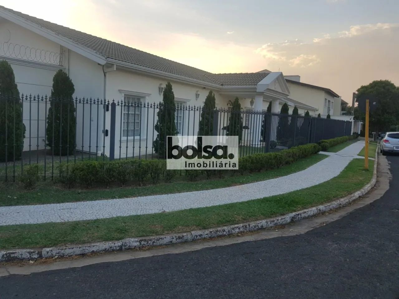 CASA em JARDIM ESTORIL 2, (Bauru) - SP