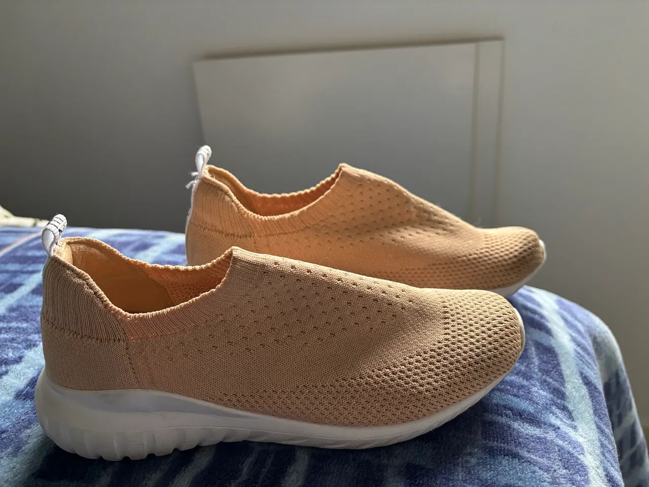 Tênis Arezzo Slip on - Foto 2