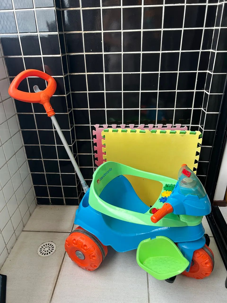 Carrinho de passeio infantil  - Foto 4