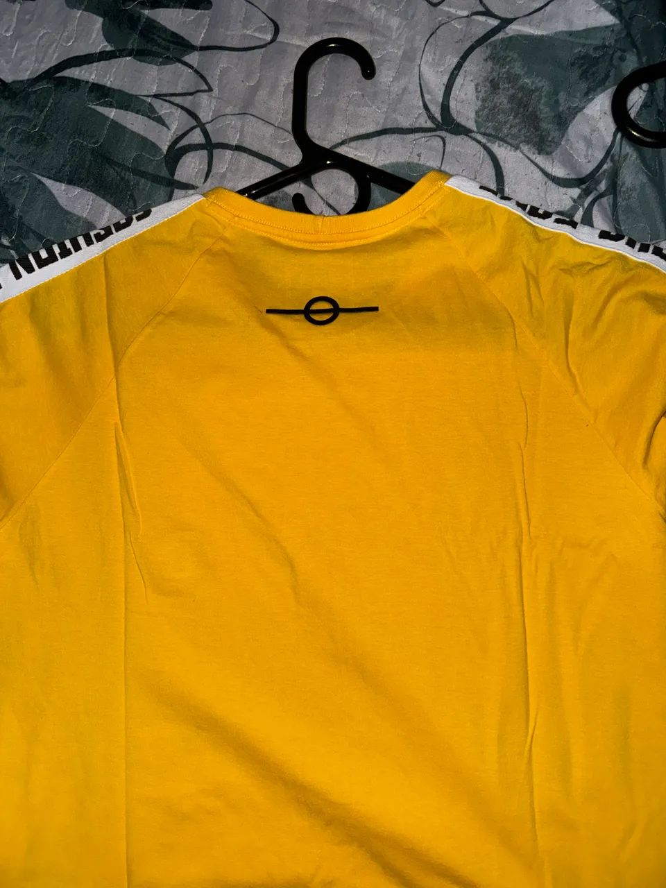Camiseta Buh Amarela - Foto 3