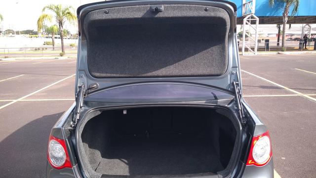 Jetta 2.5 170 CV - Foto 12