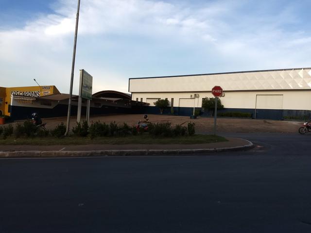 Galpao Comercial,Av.Ulisses Pompeo de Campos esquina com Rua Bom Jesus, Varzea Grande Mt - Foto 11