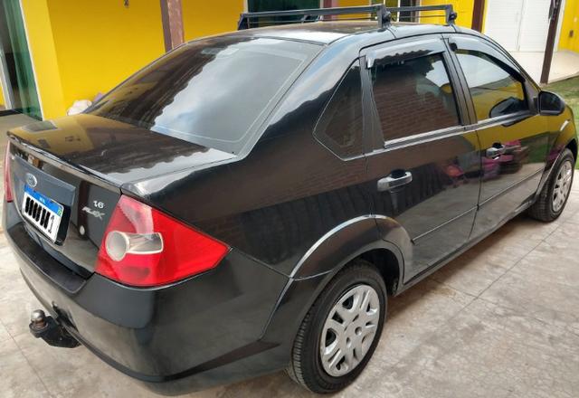 Ford Fiesta Sedan 1.6 Flex Completo GNV Mercosul Ar Gelando Vidro Direção Alarme Som DVD - Foto 3