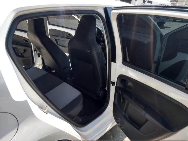 Vw UP Take 1.0 2015 - Foto 9