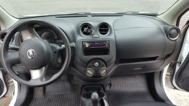 Nissan March 1.6 S 16V Flex 4P Manual - Foto 6