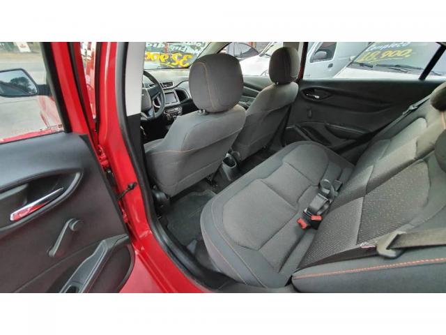Chevrolet Onix Completo - Foto 12