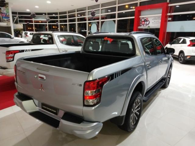 MITSUBISHI L200 TRITON 2.4 16V TURBO DIESEL SPORT HPE-S CD 4P 4X4 AUTOMATICO. - Foto 7