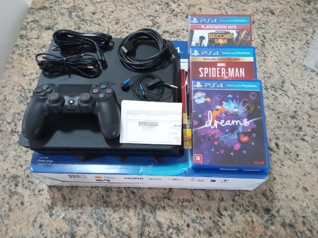 PlayStation 4 Mega Pack V15 1TB 1 Controle Preto - Sony + 3 Jogos