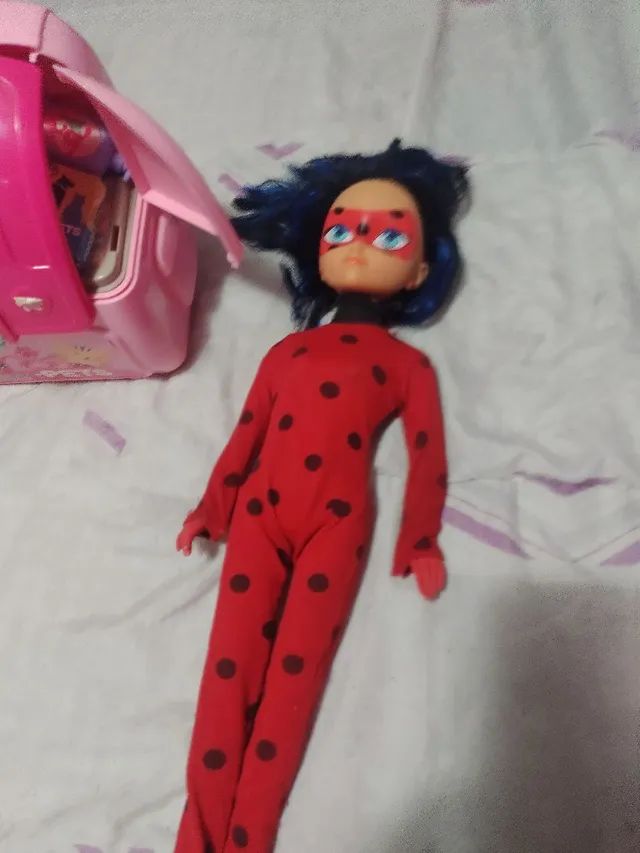 Linda boneca ledy bug semi nova  - Foto 3