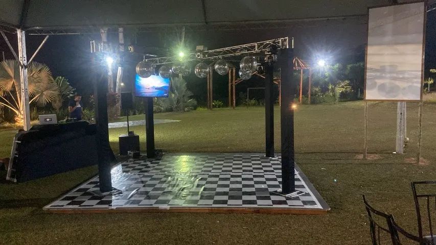 dj som e iluminaçao e pista de led