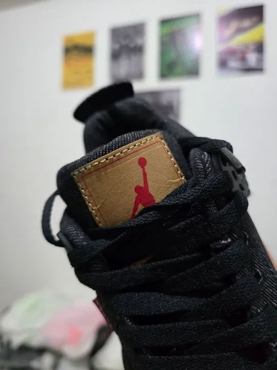 Tênis Air Jordan 4 Retro Denim Levi's - Preto - Foto 3