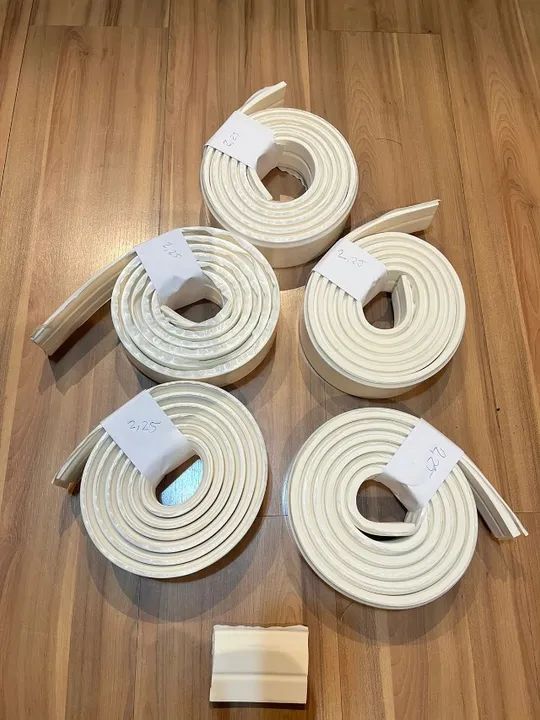 Rodapé de Eva  7,25 metros x 6cm altura (5 rolos de 2,25 metros cada) - Foto 6