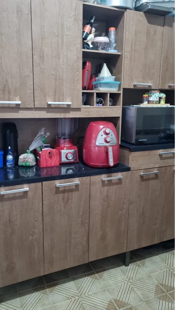 Armário de cozinha completo