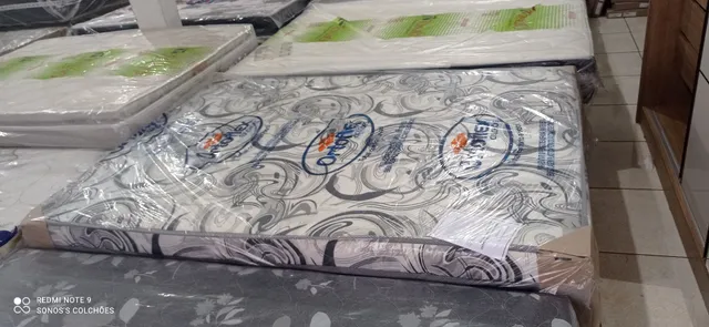 CAMA BOX CASAL ESPUMA TRIPLA SELADA NOVA