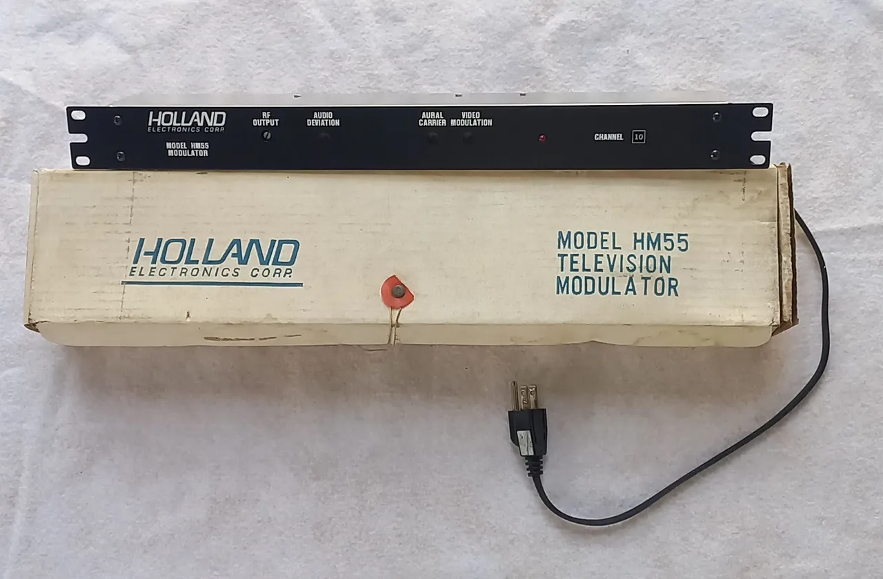 Modulador Holland mod HM55 audio e video