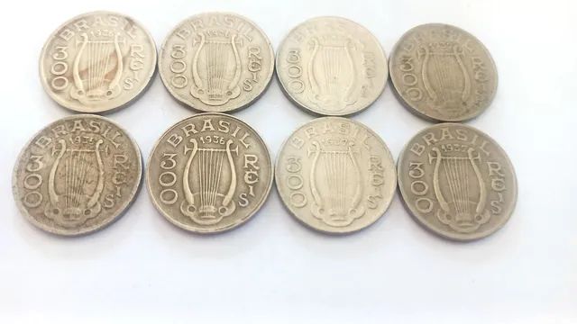 Lote de 8 moedas de 300 réis de níquel série personalidades ilustres Carlos Gomes