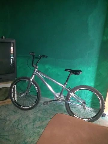 Bicicleta cruzeiro life online rin 24