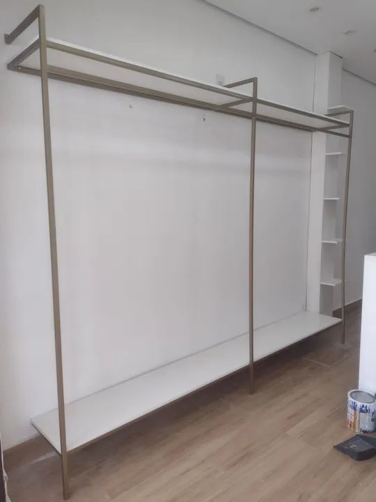 Araras de roupa  - Foto 2