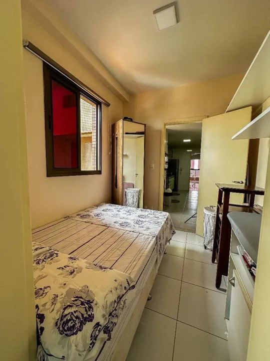 Apartamento com vista para o mar em prédio moderno