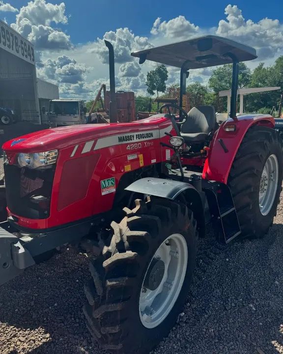 Trator Massey Ferguson - Foto 3