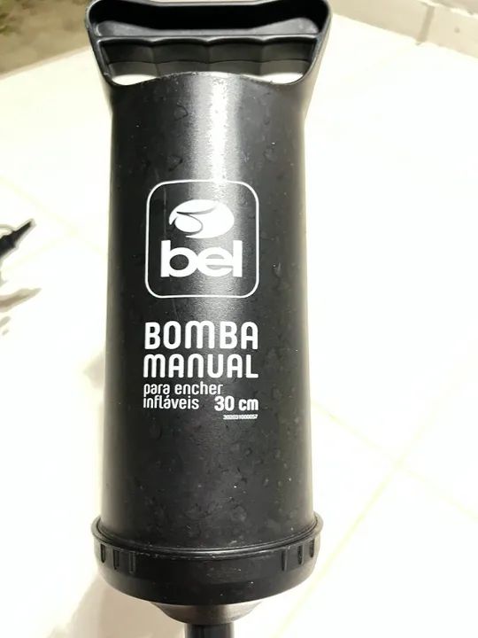 Bomba manual de ar para infláveis de 30 cm