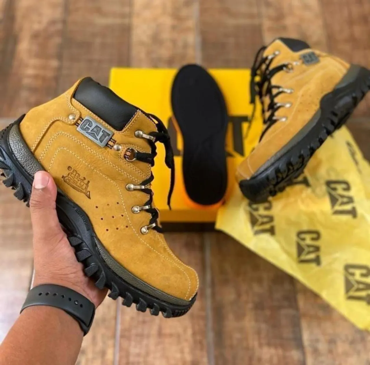 Bota Caterpillar Couro Legítimo