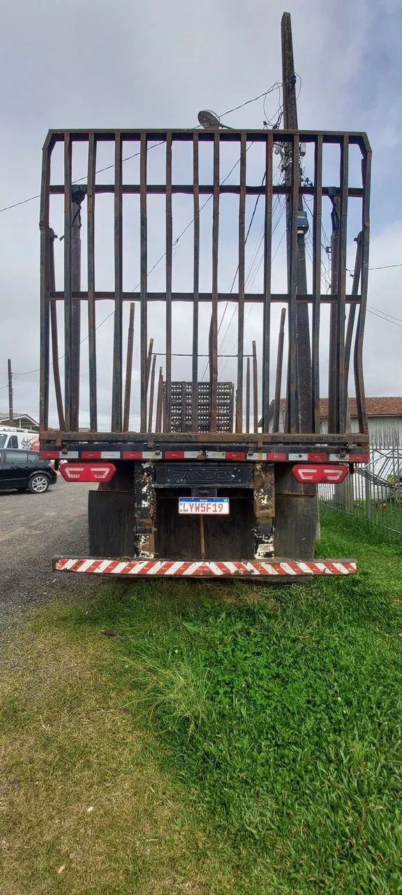 Mercedes 1630 ano 94 com carreta randon 2 eixo 96 florestal  - Foto 4