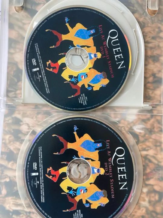 DVD Queen - Live at Wembley Stadium 25th Anniversary Edition - 2 DVD - Foto 3
