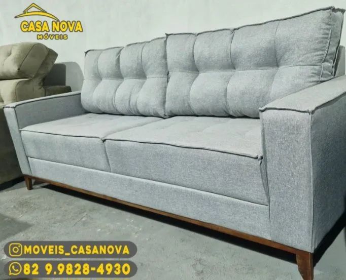 Sofá 4 lugares com design moderno e elegante
