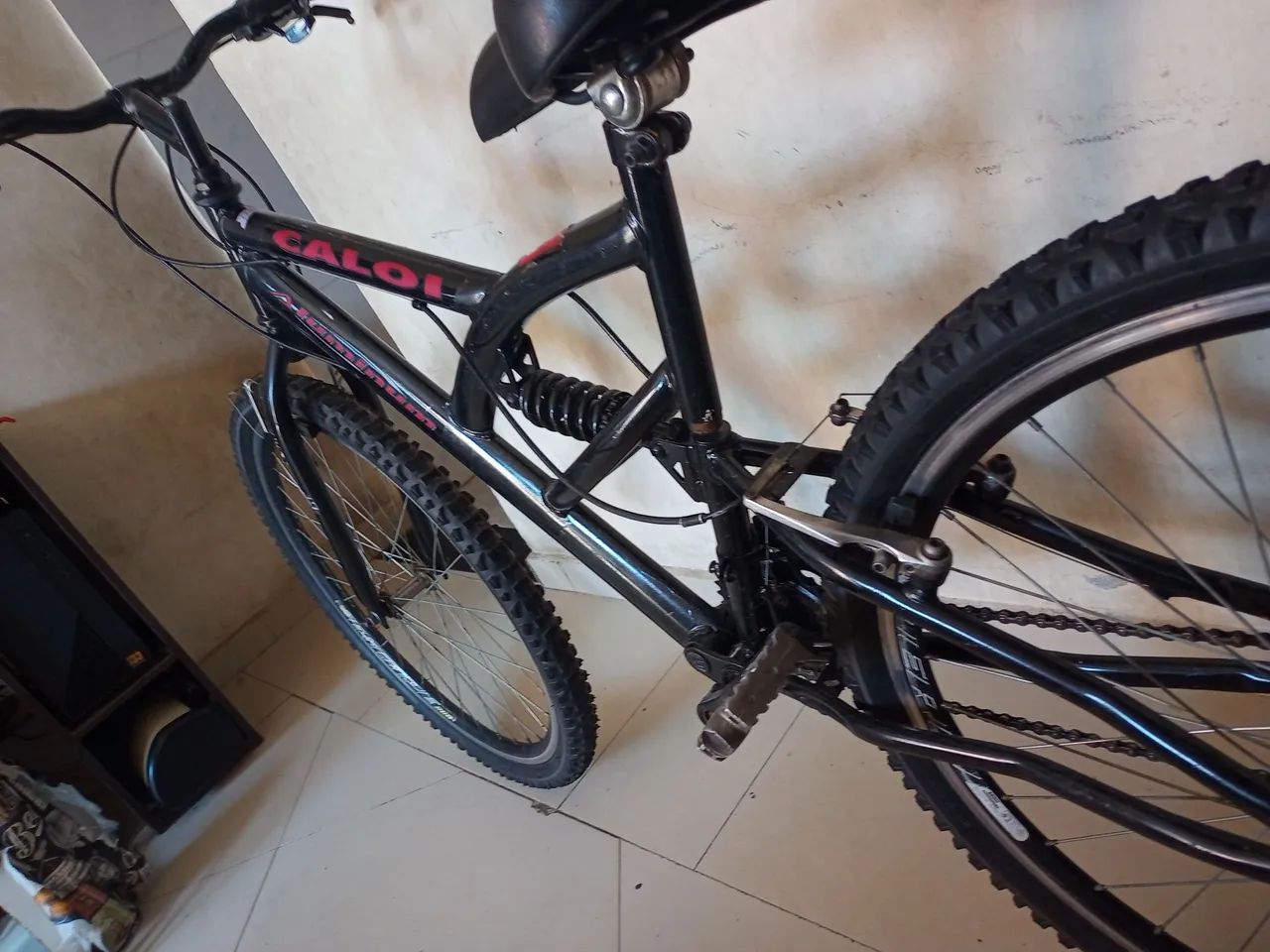 Bicicleta CALOI + Cadeado U-lock Onguard - Foto 6