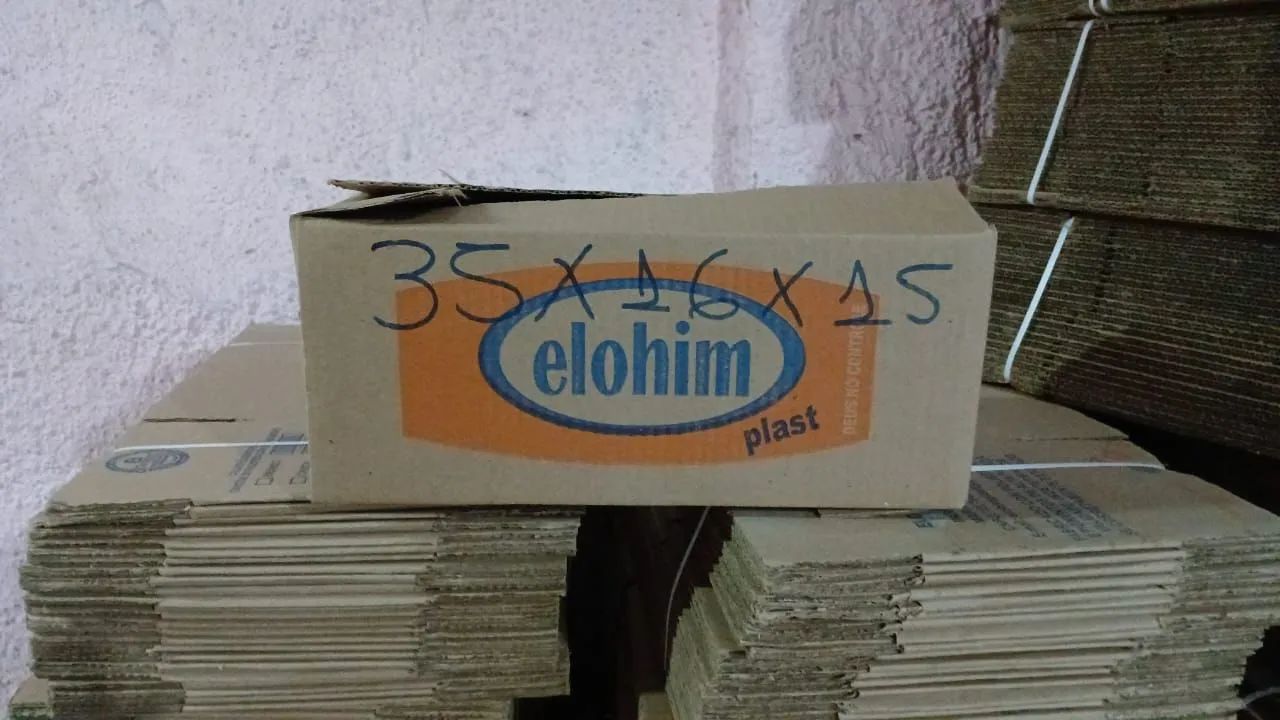 Caixa de papelão liquida day