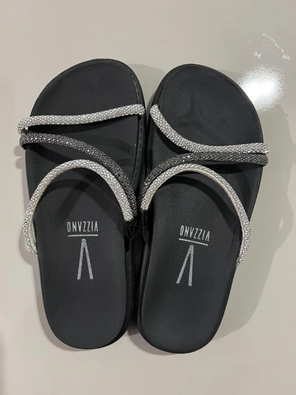Sandália Rasteirinha Vizzano Strass 35